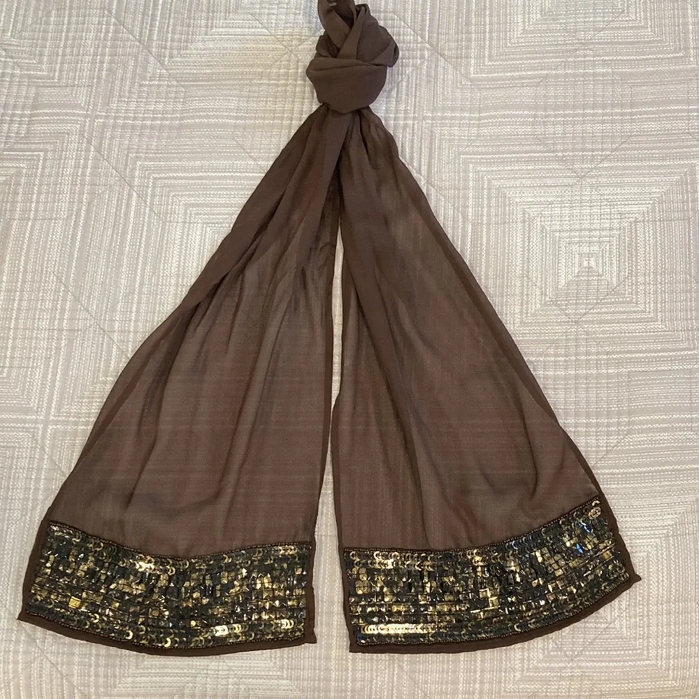 Scarf - Picture 4 of 4